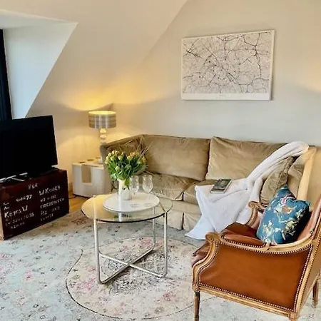 Charmante Penthouse Apartment Krefeld