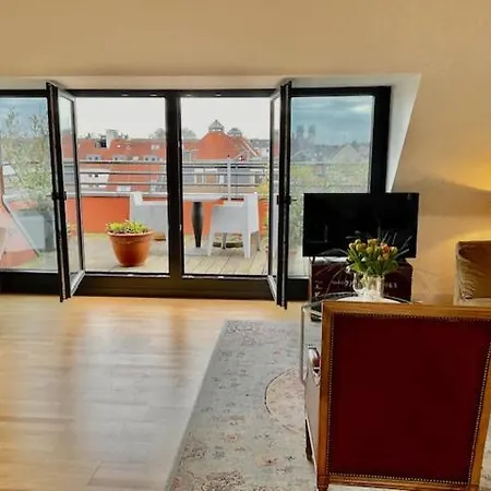 Apartment Charmante Penthouse *