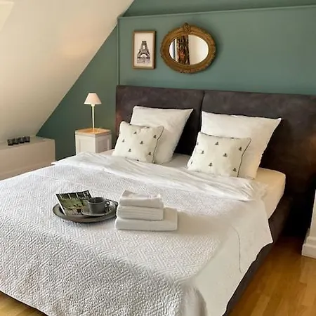 Charmante Penthouse Apartment Krefeld